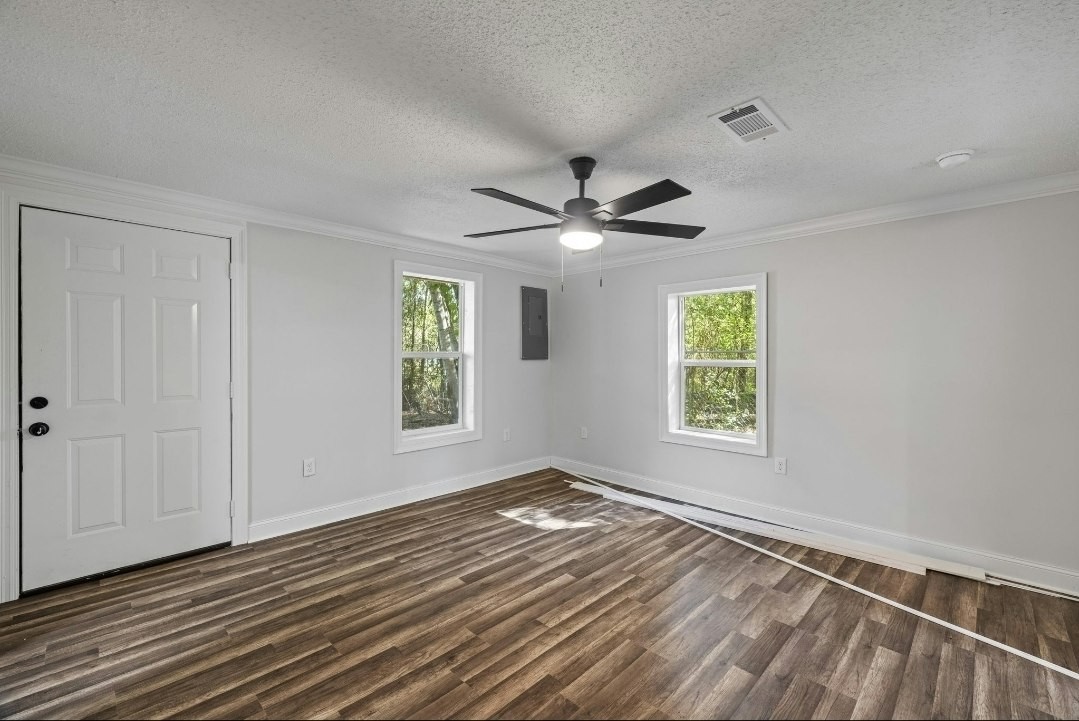 510 A Bullis St - Photo 3 of 15