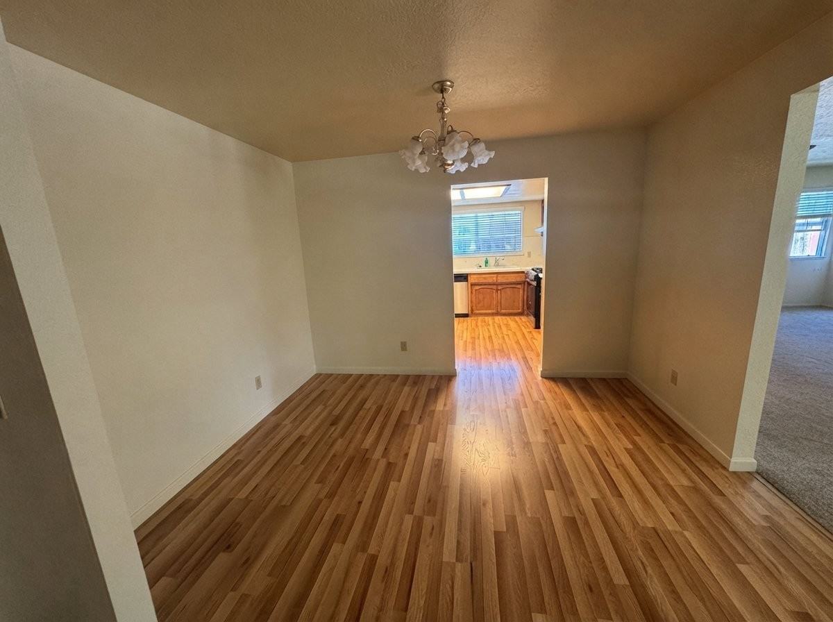 398 Corrida Dr - Photo 3 of 20