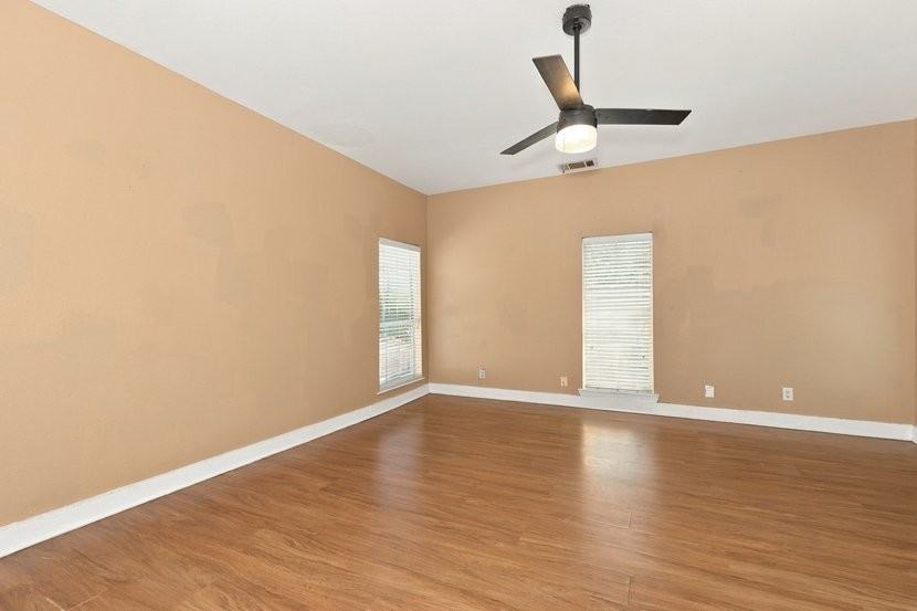 623 W Owing St #1 - Photo 7 of 15
