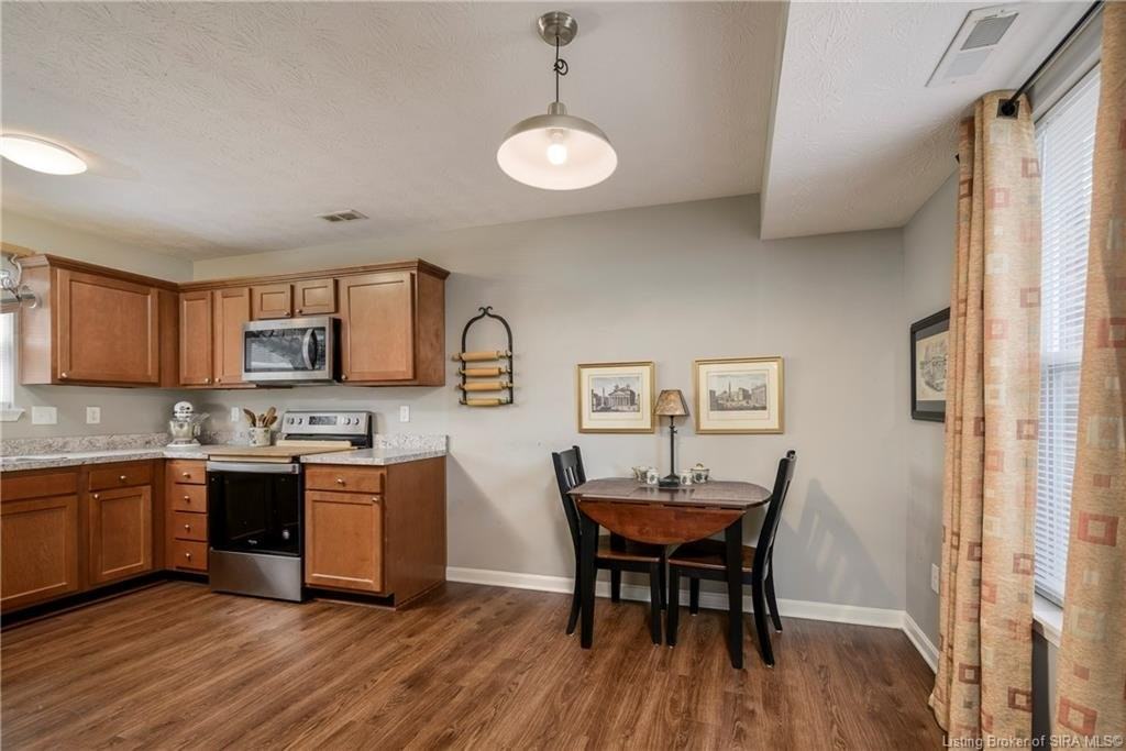 1823 Conservative St #A - Photo 7 of 14
