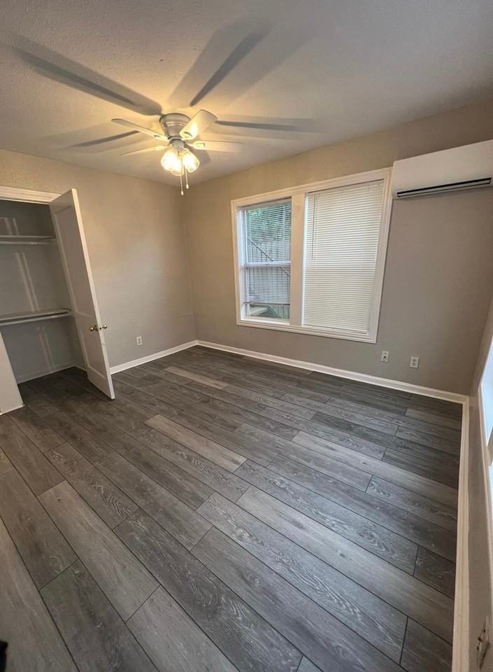5606 Robertson St #A - Photo 5 of 17