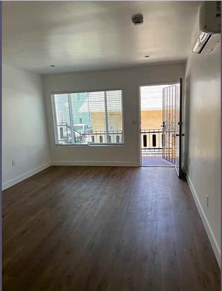 528 N Alexandria Ave #5B