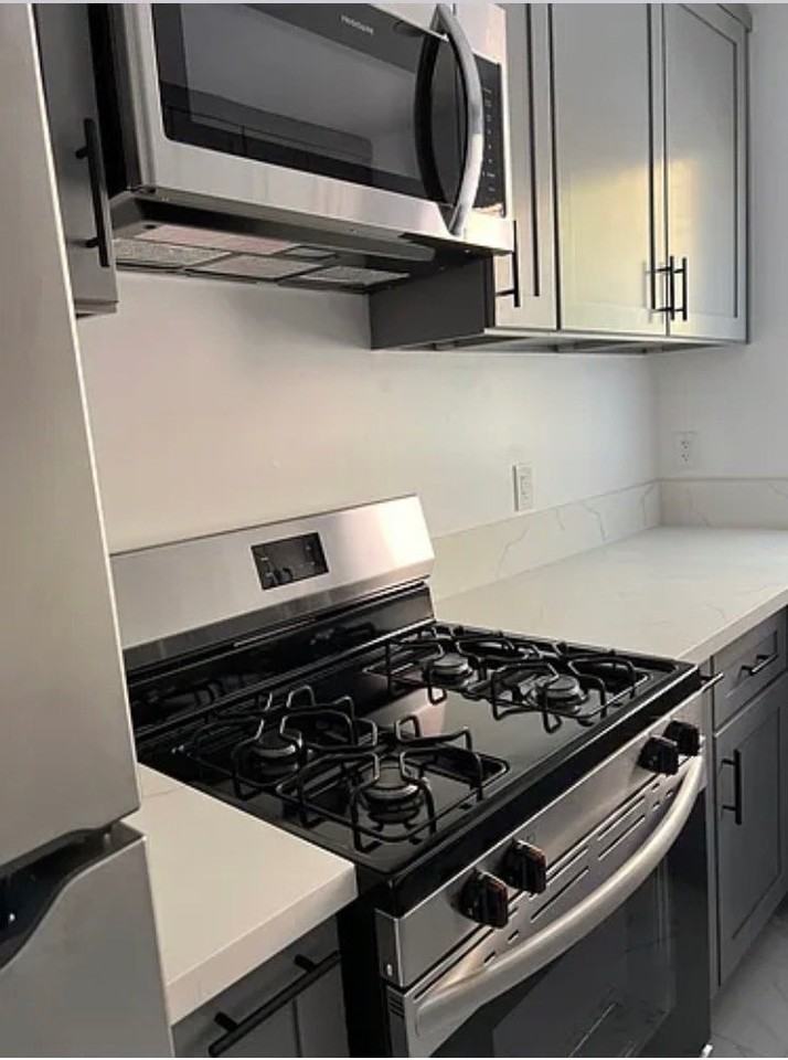 528 N Alexandria Ave #5B - Photo 5 of 15