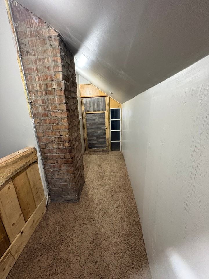 1012 E Iron Ave - Photo 2 of 17