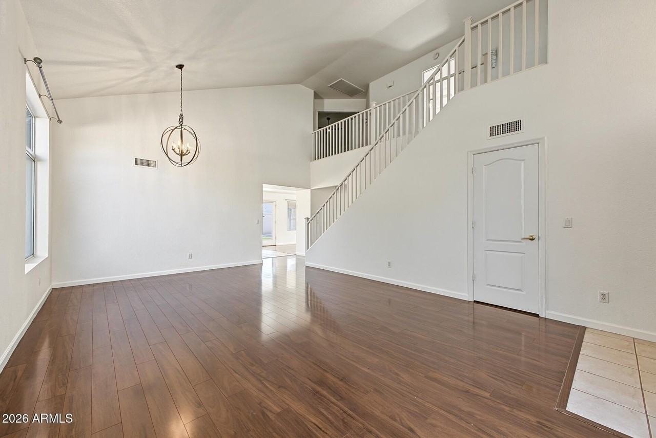 1915 W Musket Way - Photo 4 of 34