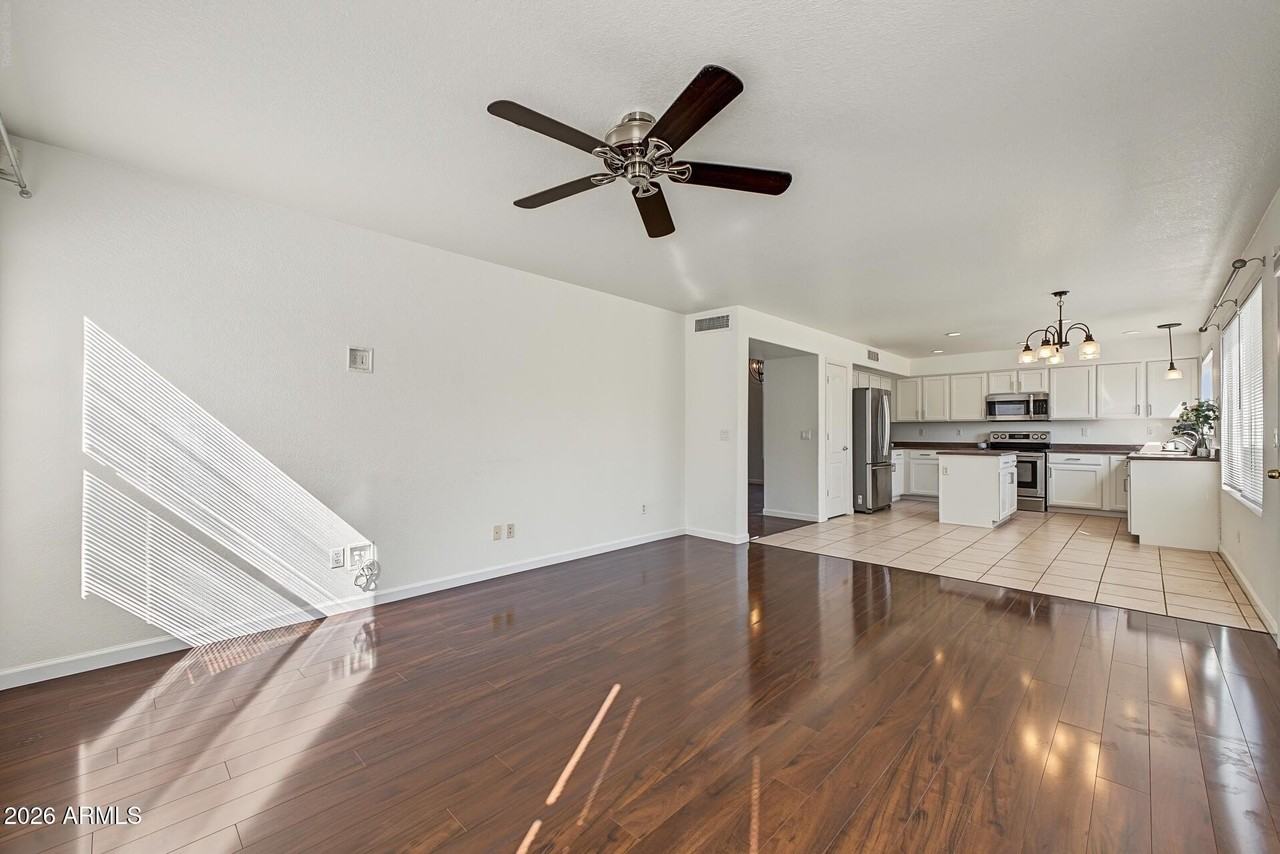 1915 W Musket Way - Photo 5 of 34