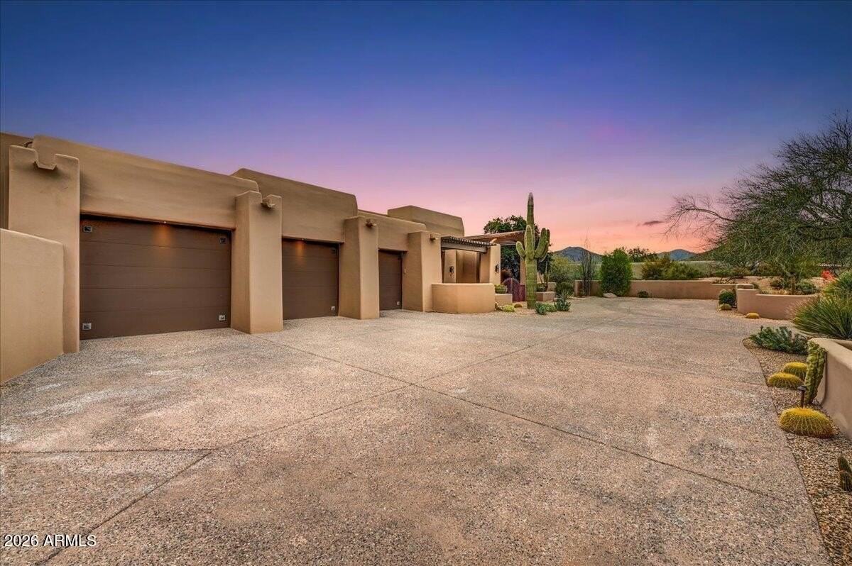 9162 E Sky Line Dr - Photo 6 of 24
