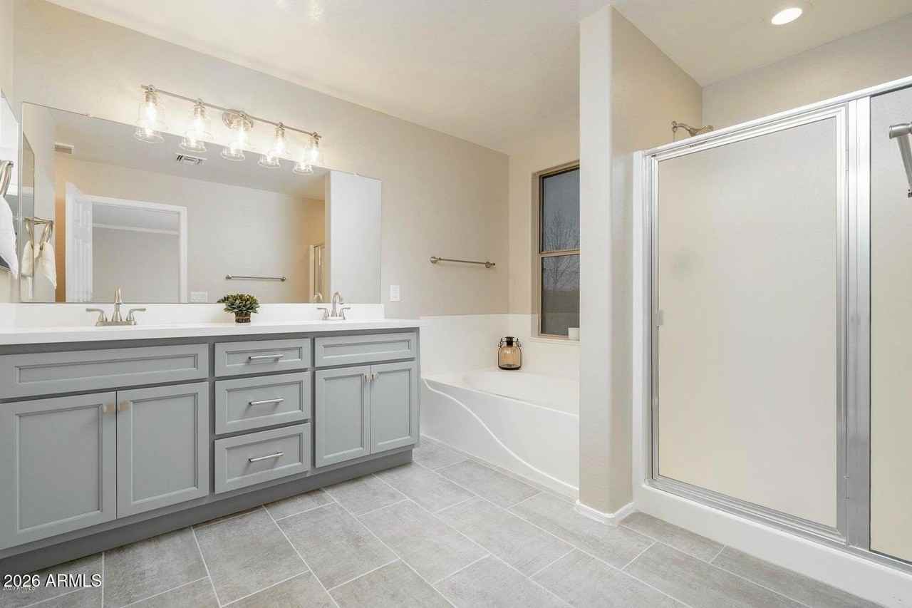 1910 E Patrick Ln - Photo 7 of 17