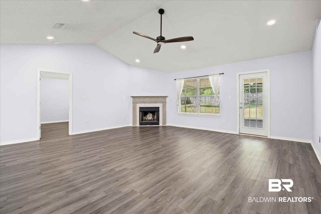 28491 Turkey Branch Dr - Photo 3 of 22