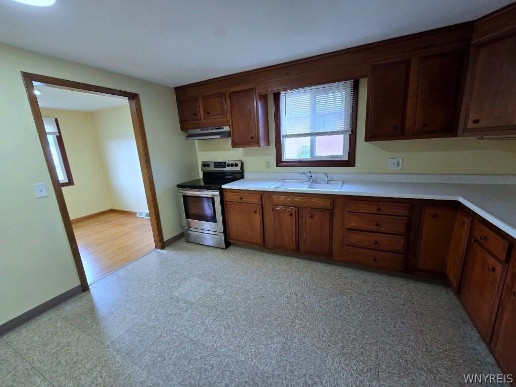 9 Floreis Ct - Photo 2 of 21