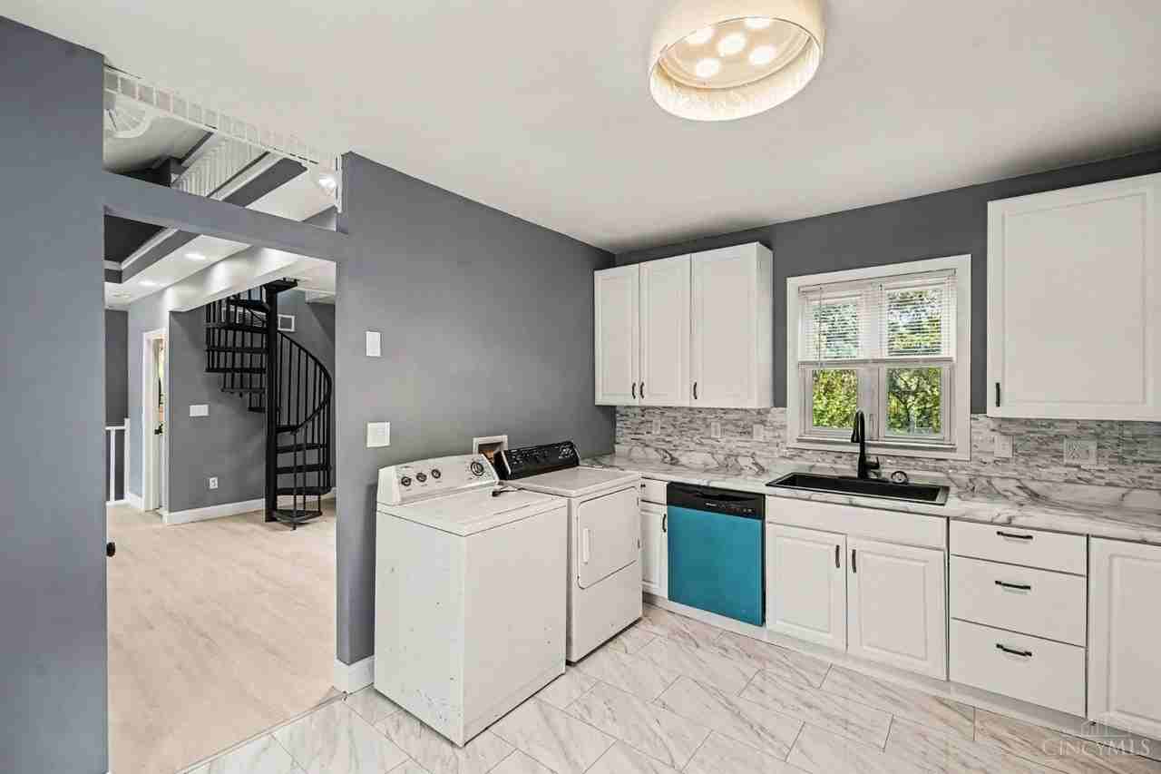 2712 Morrow Pl - Photo 6 of 15