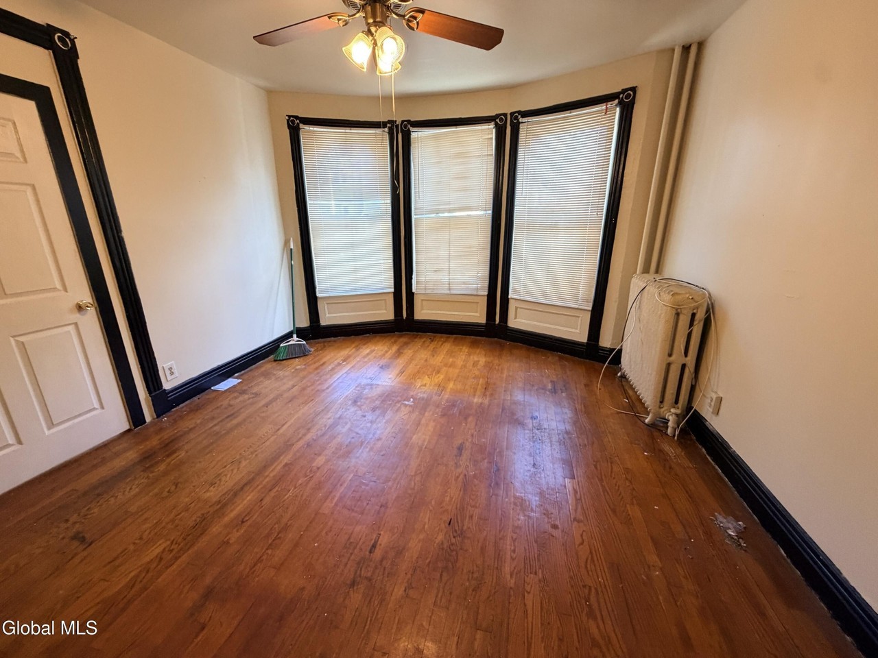 278 Sheridan Ave #1 - Photo 5 of 16