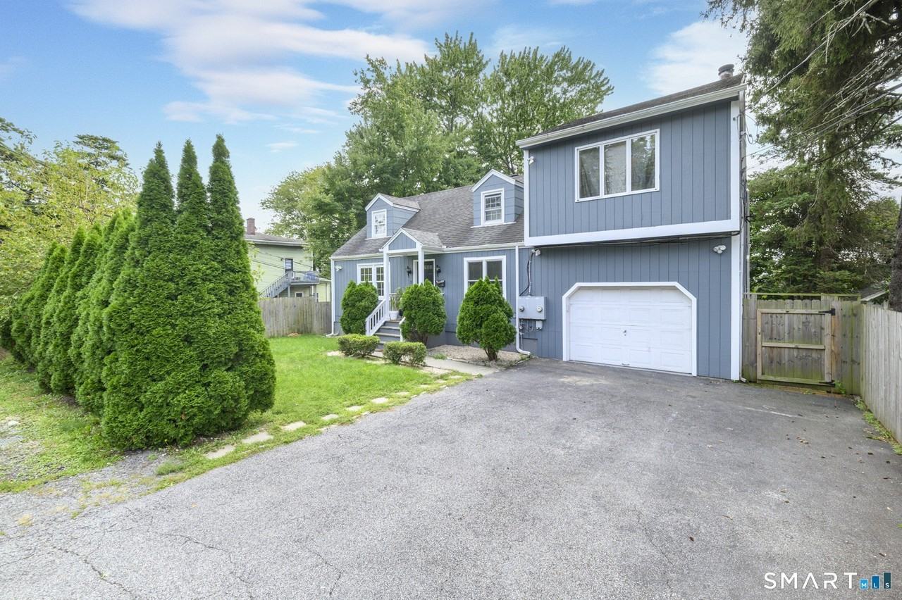 34 Pine Hill Ave #1stFL - Photo 2 of 23
