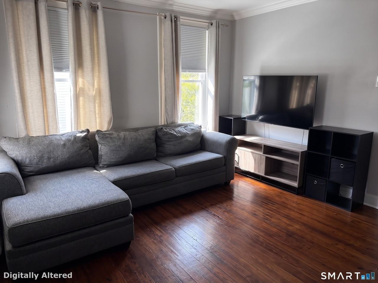 90 Oak St #2 - Photo 4 of 20