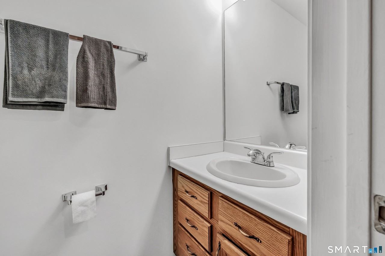 25 Grand St #105 - Photo 6 of 31