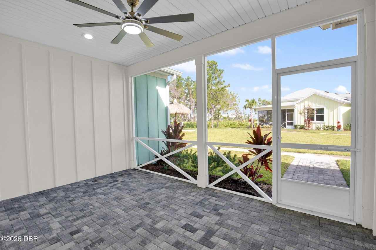 207 Hang Loose Way - Photo 3 of 44