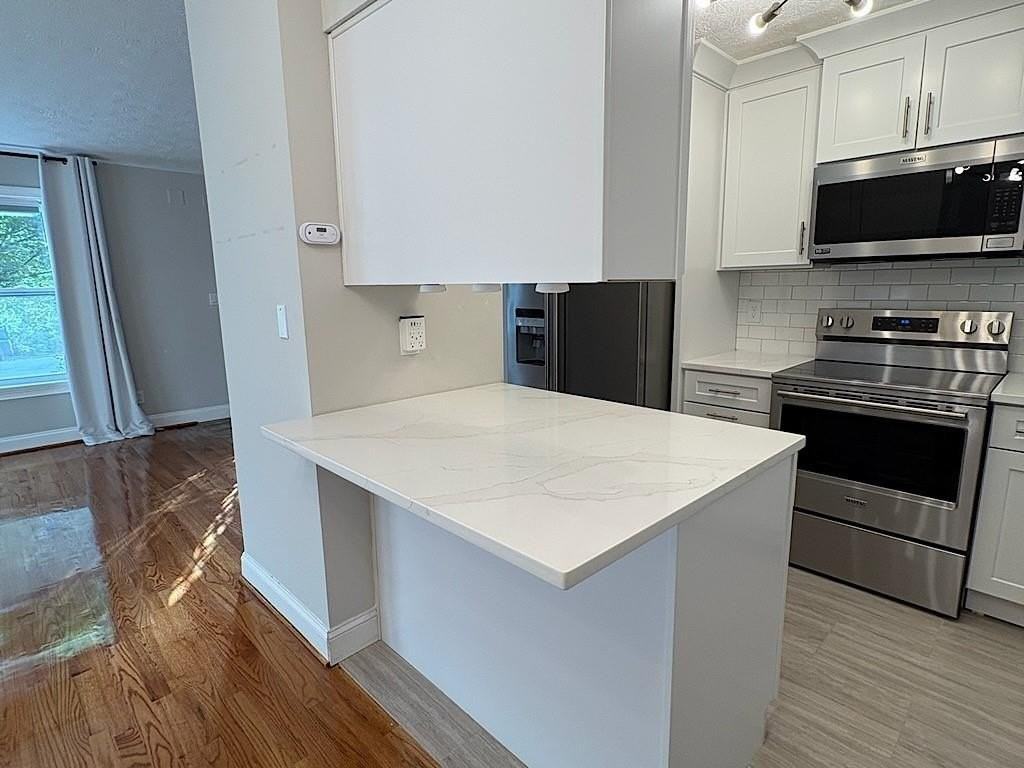 3767 Murdock Ln - Photo 2 of 25