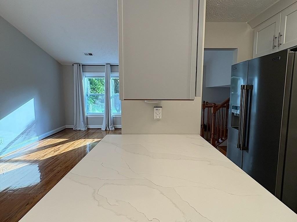 3767 Murdock Ln - Photo 7 of 25