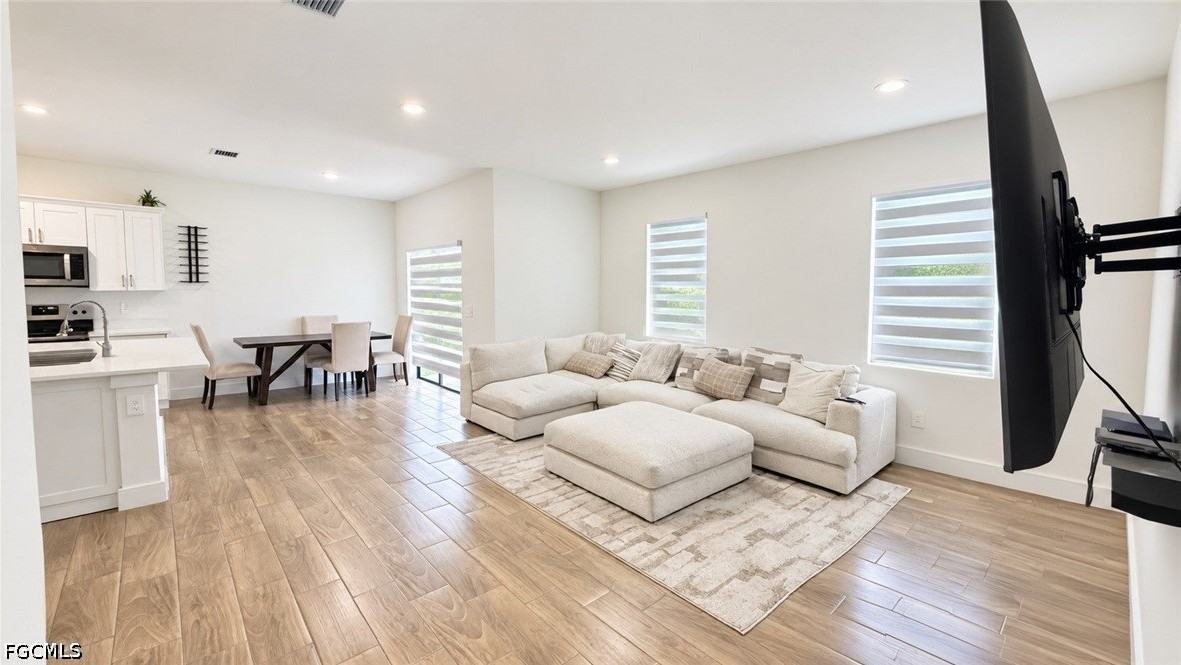 9040 Bamboo Cir - Photo 6 of 27