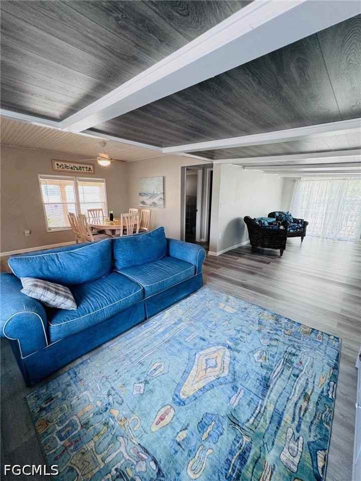 11321 Bougainvillea Ln - Photo 2 of 23