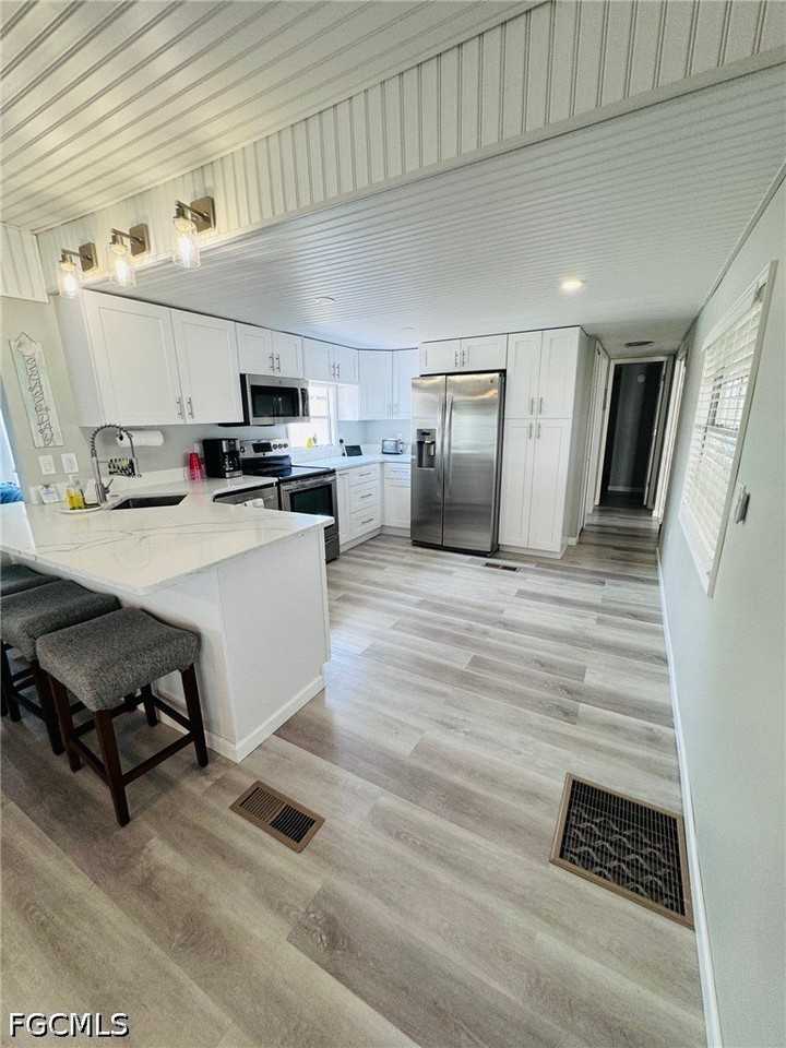 11321 Bougainvillea Ln - Photo 4 of 23