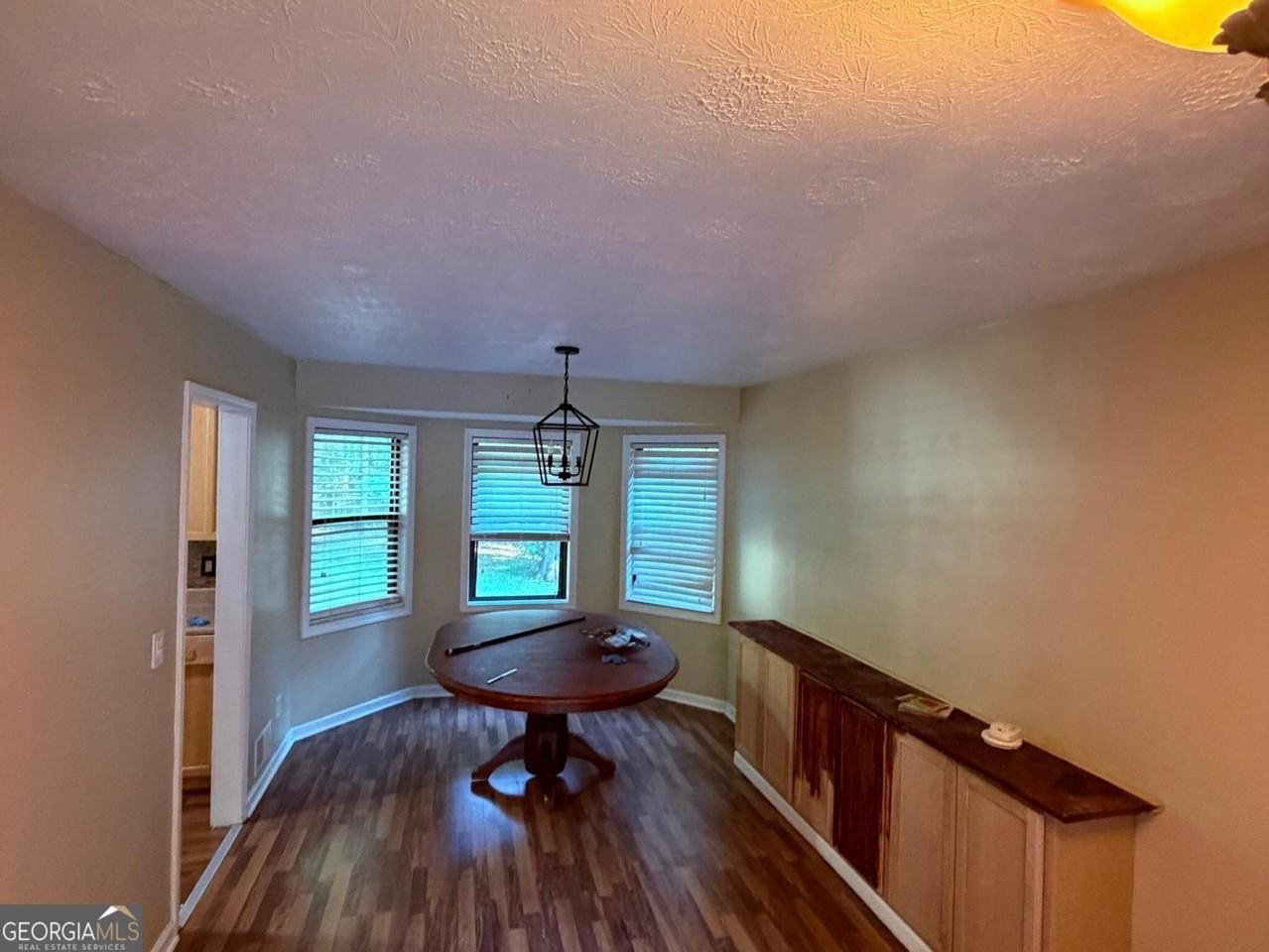 3443 Deshong Dr - Photo 2 of 12
