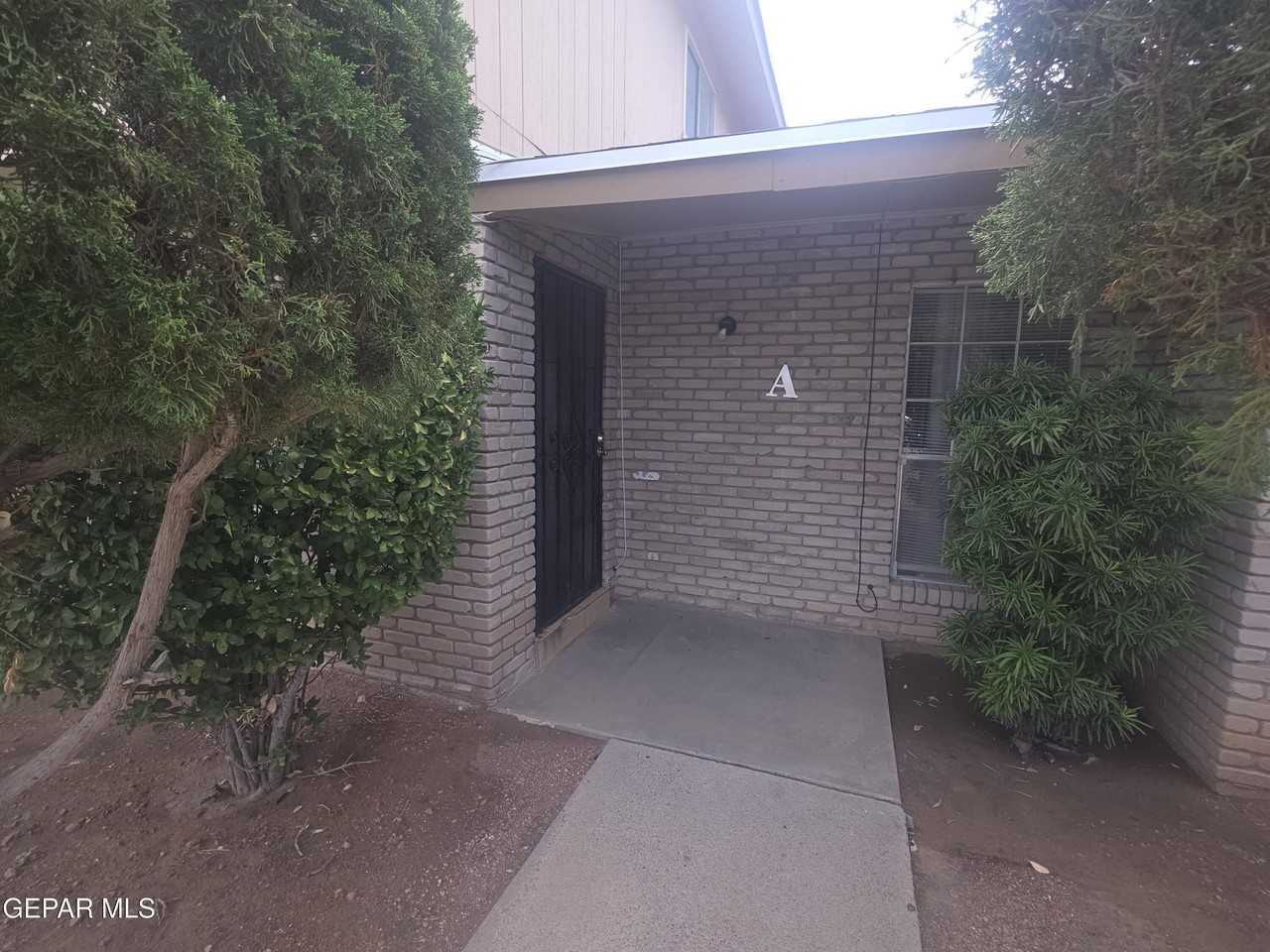 10908 Bob Stone Dr #A - Photo 4 of 13