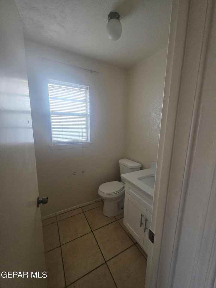10908 Bob Stone Dr #A - Photo 7 of 13
