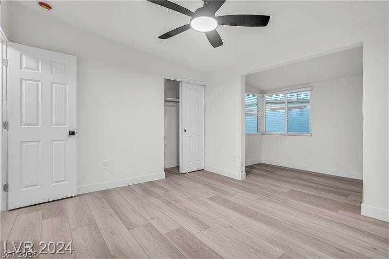 1660 Capistrano Ave - Photo 4 of 15