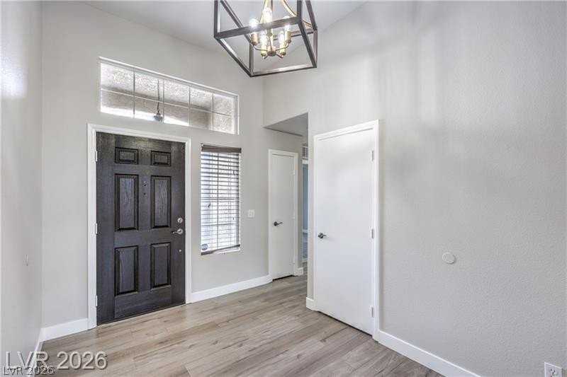 7841 Odysseus Ave - Photo 4 of 23