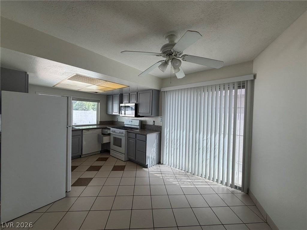 6206 W University Ave - Photo 6 of 31