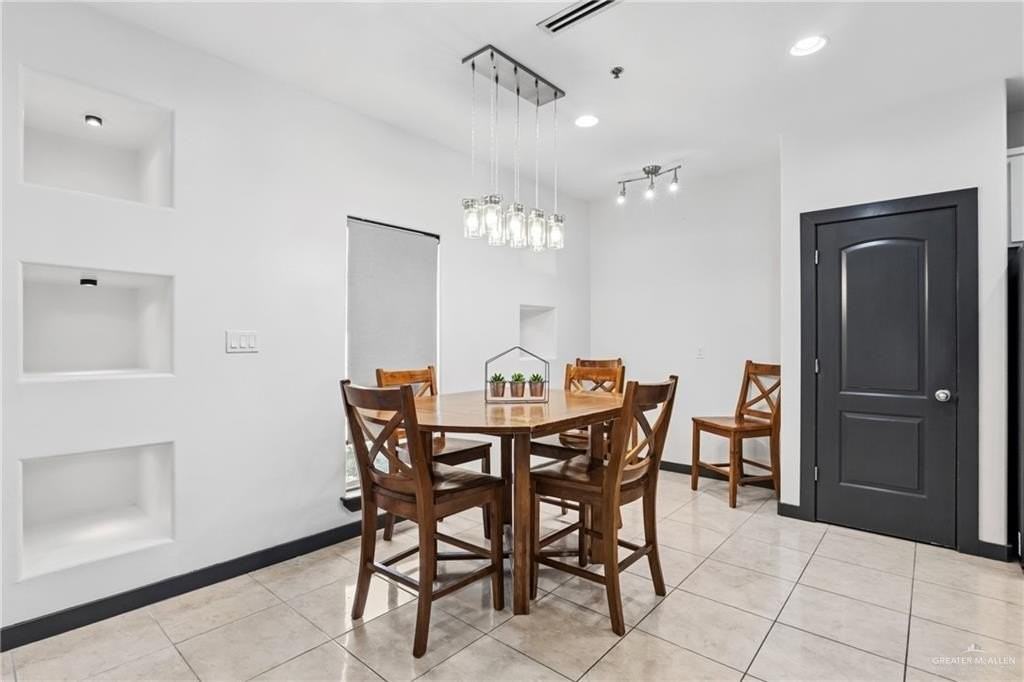 1304 E Camellia Ave #3 - Photo 6 of 26