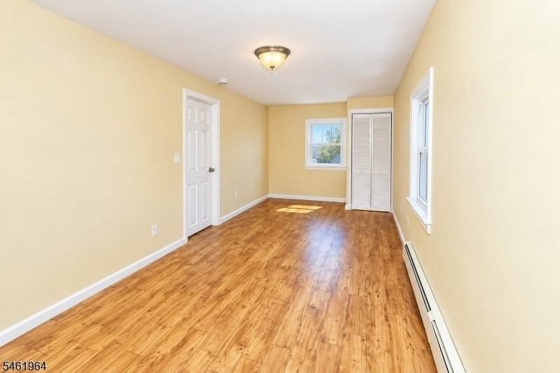 193 E 25th St - Photo 5 of 5