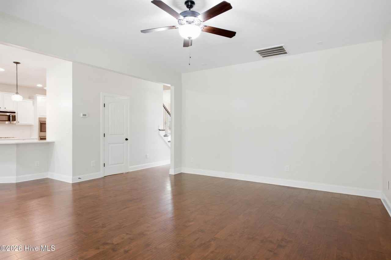 111 Broom Sedge Ln - Photo 5 of 27