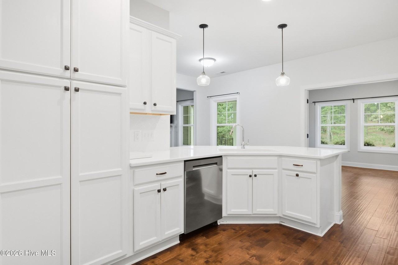 111 Broom Sedge Ln - Photo 7 of 27