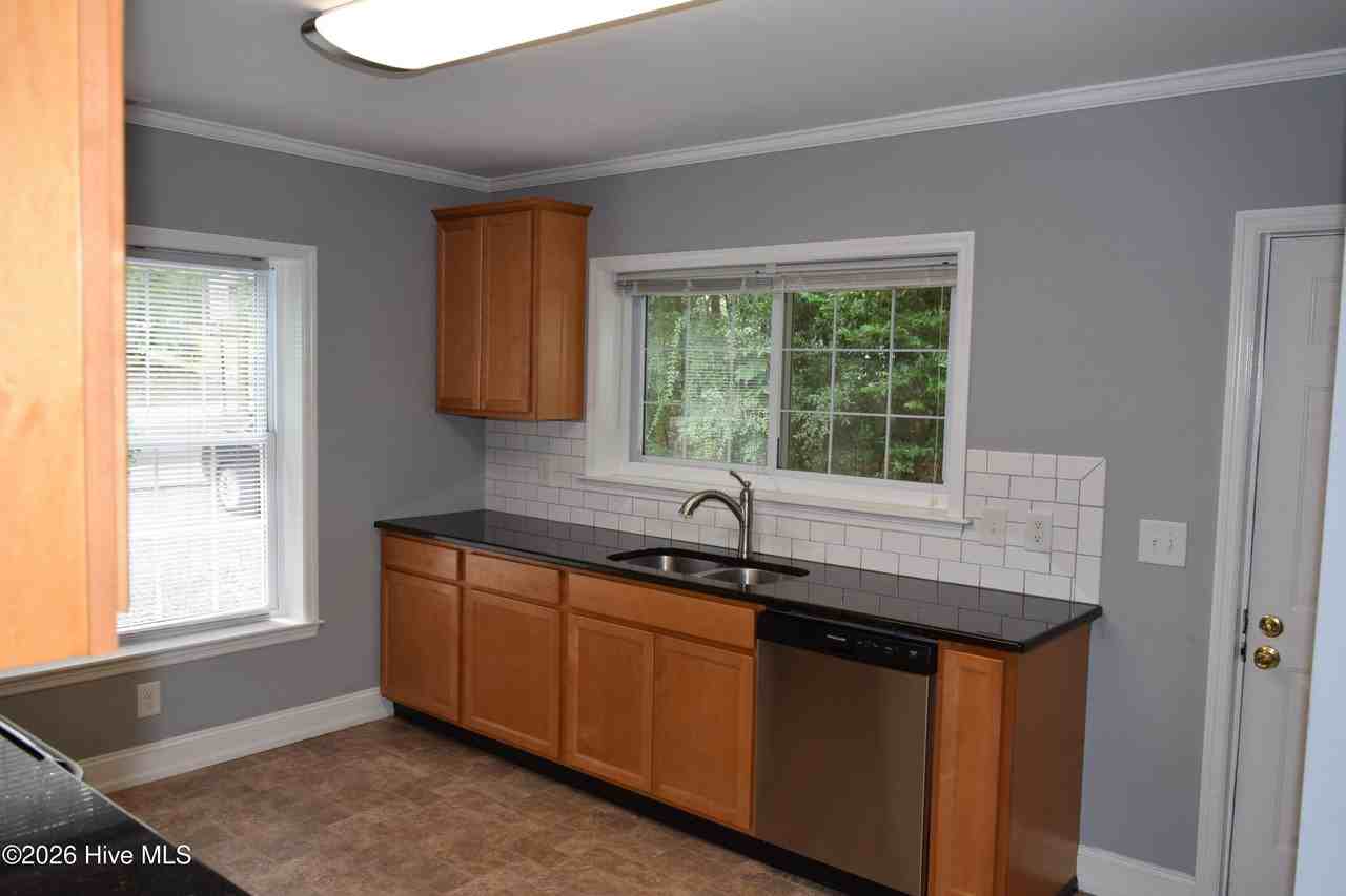 290 N May St #1 - Photo 3 of 7