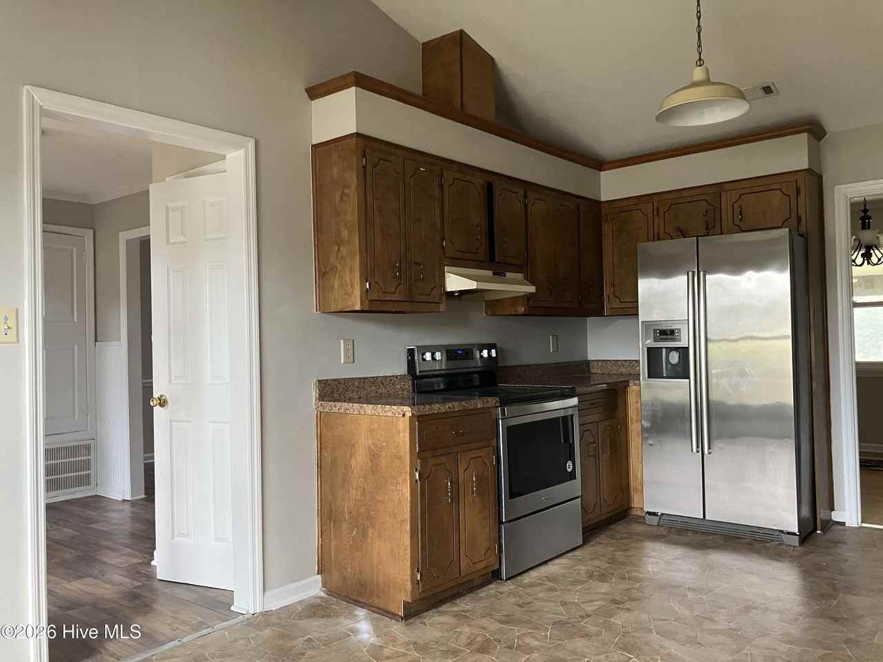 4118 Spencer St - Photo 3 of 14