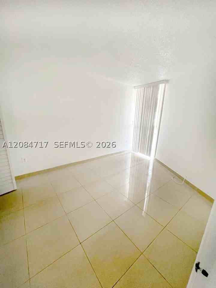 6995 Nw 186th St #E211 - Photo 5 of 22