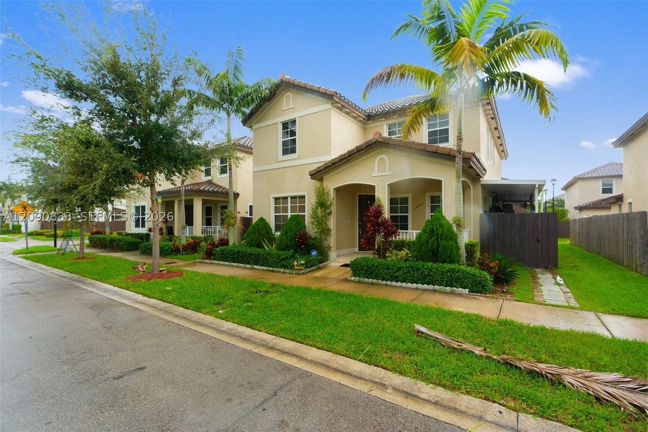 24423 Sw 118th Ave - Photo 5 of 48