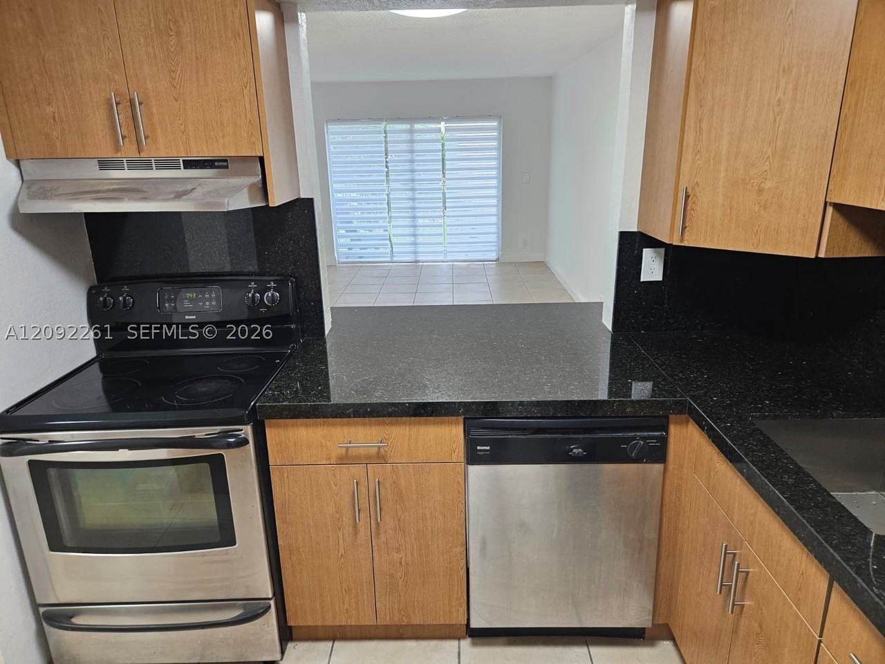 5201 Geneva Way #201 - Photo 2 of 16