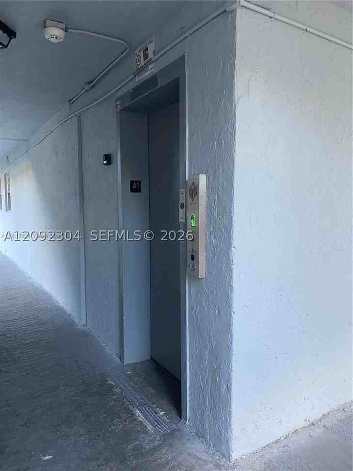 1735 W 60th St #M301 - Photo 3 of 29
