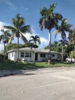 featured image of 225 E 29th Ct