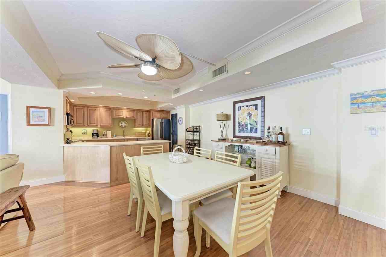 1212 Benjamin Franklin Dr #208 - Photo 5 of 32