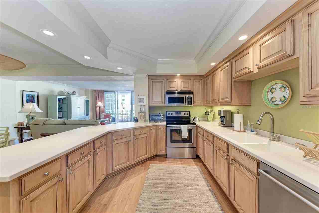 1212 Benjamin Franklin Dr #208 - Photo 7 of 32