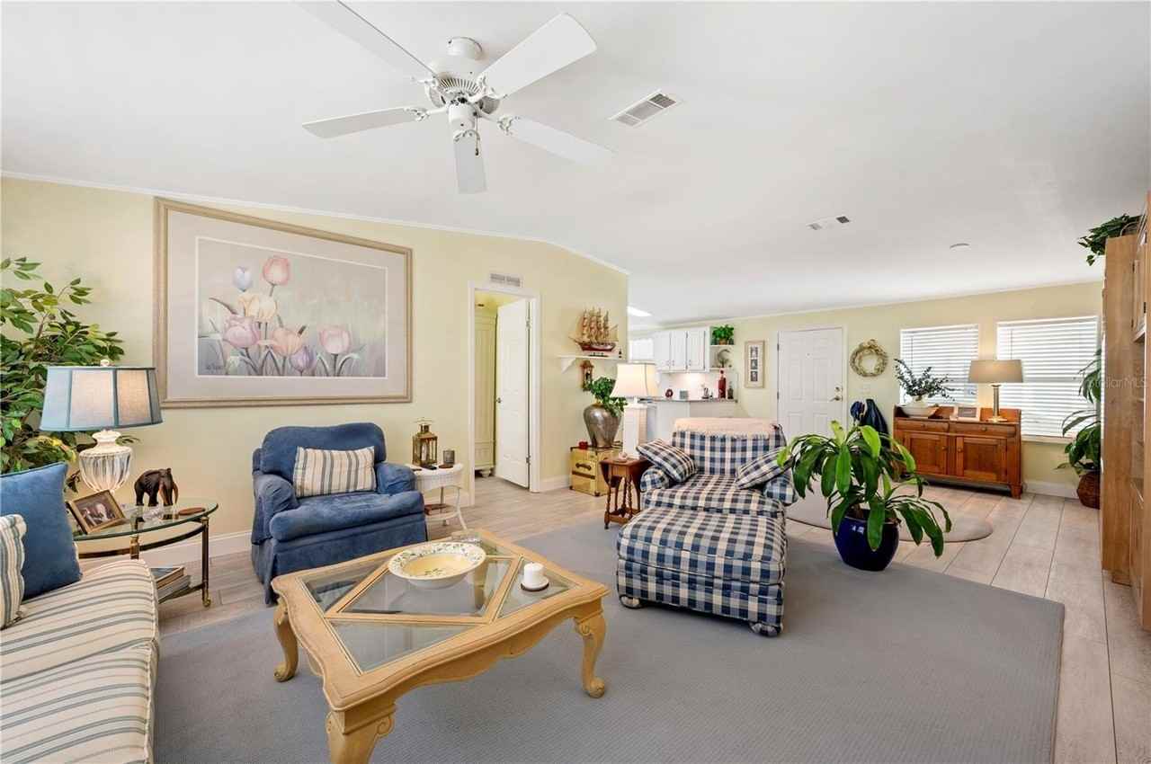 5601 Duncan Rd - Photo 5 of 12