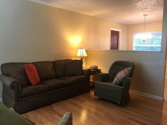 611 Nw 9th Ct - Photo 5 of 27