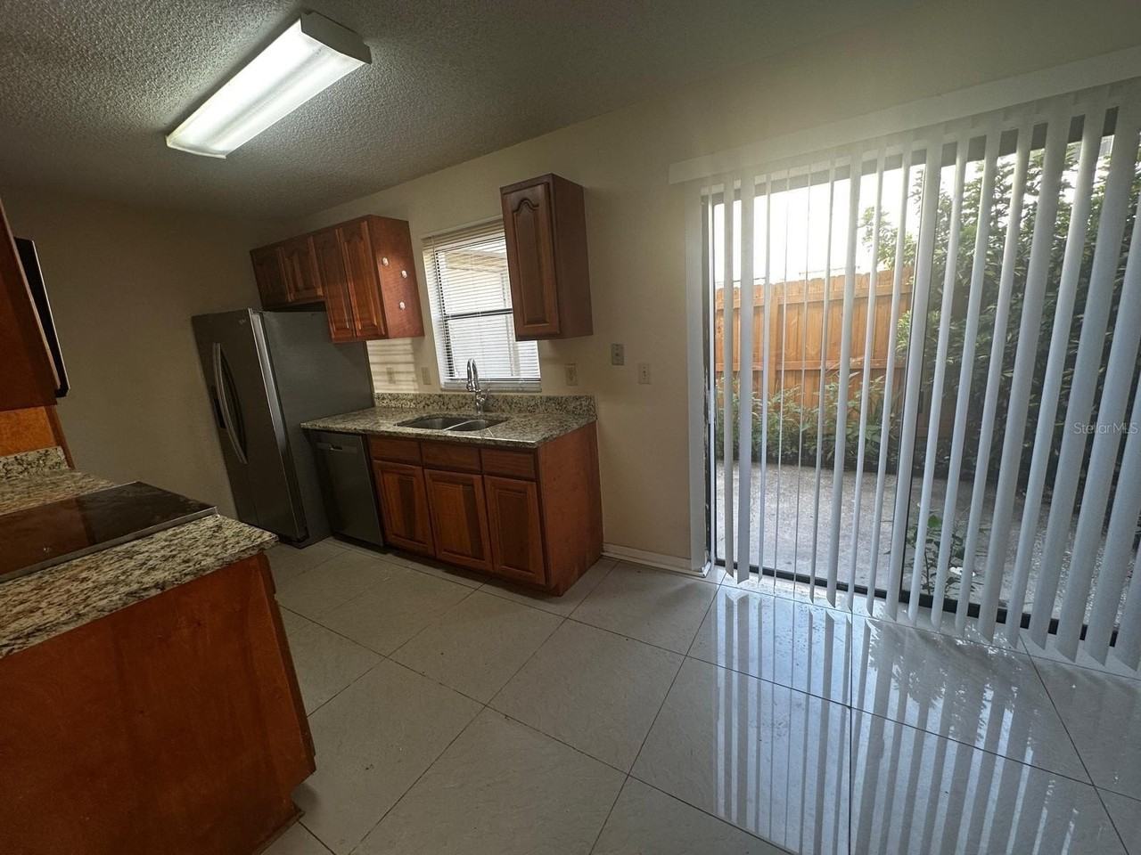 1608 Long Ridge Ct #274 - Photo 5 of 22