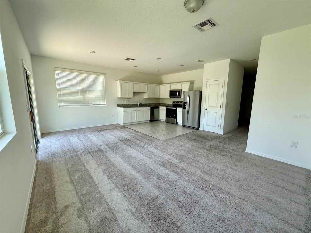 476 Madison Dr - Photo 6 of 11