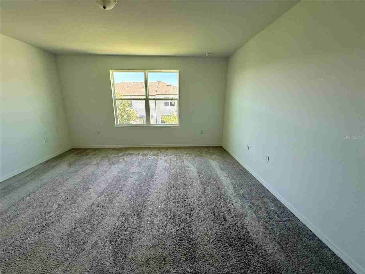 476 Madison Dr - Photo 7 of 11