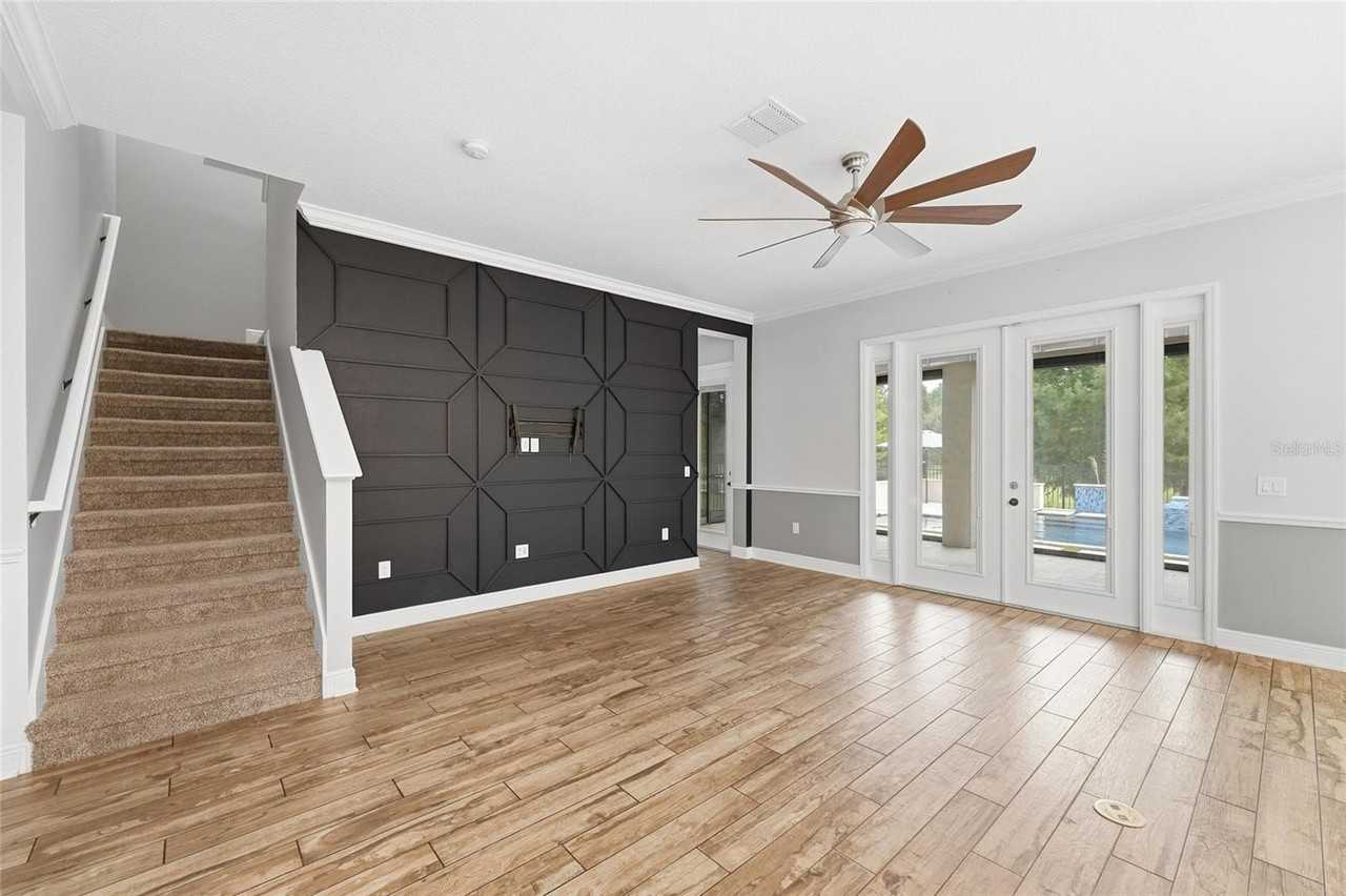 12688 Salomon Cove Dr - Photo 7 of 20